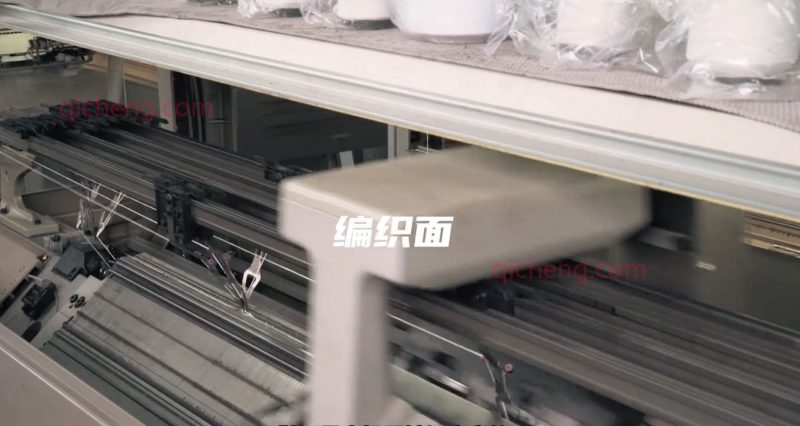 莆田鞋市场所说的原底原面的yeezy到底是什么意思?